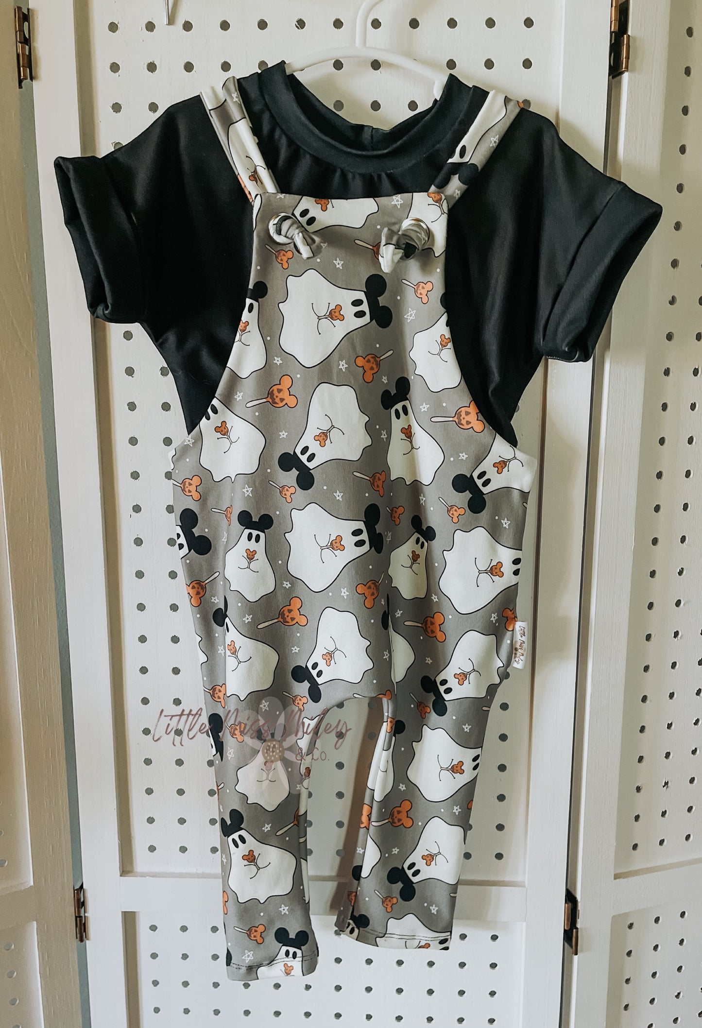 Dolman and Knotted overalls- Mouse Ghost 12/18